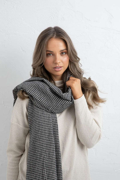 Brave & True Carnaby Scarf Black